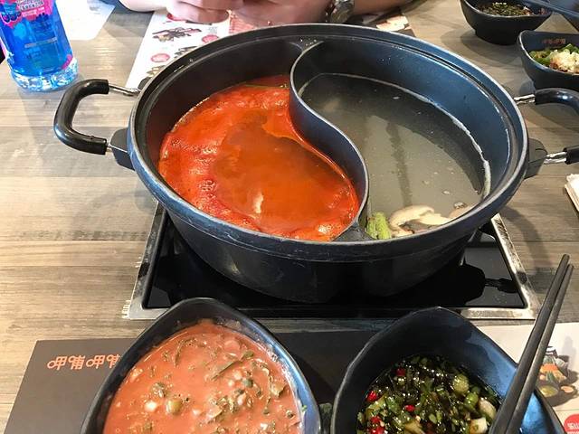 呷哺呷哺(哈尔滨哈东万达店)