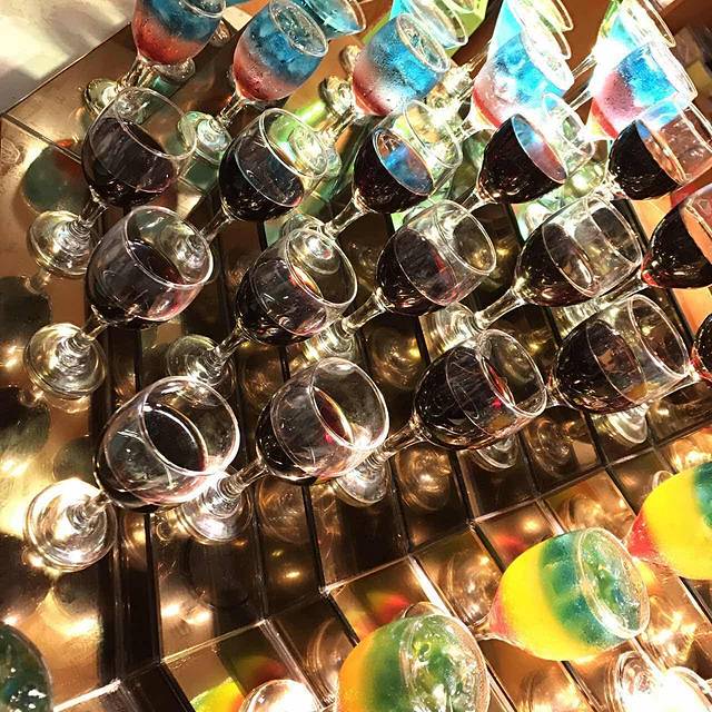 吉布鲁牛排海鲜自助(万州万达广场店)