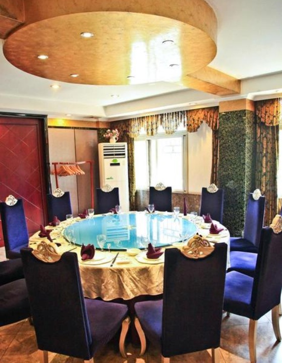 满园春酒楼(庐江路店)