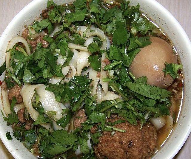 海碗聚炸酱面(汶上路店)