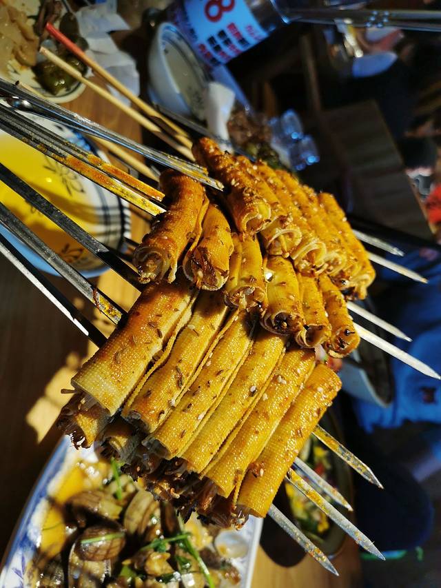 麦家小馆(荣京道店)