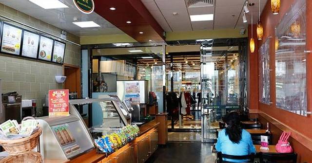 赛百味(龙旗广场店)