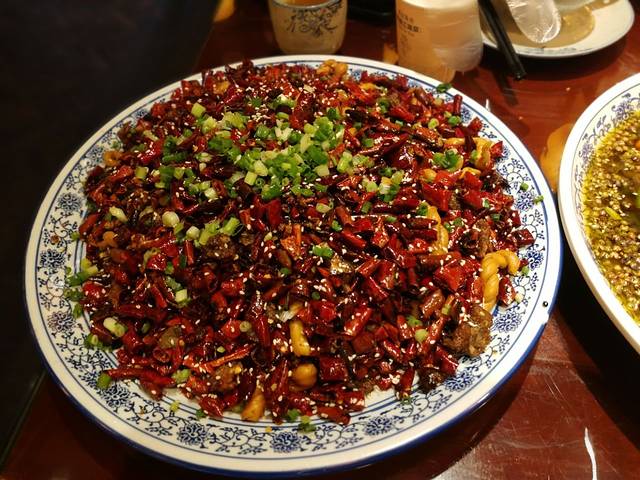 杨记隆府(汽博店)