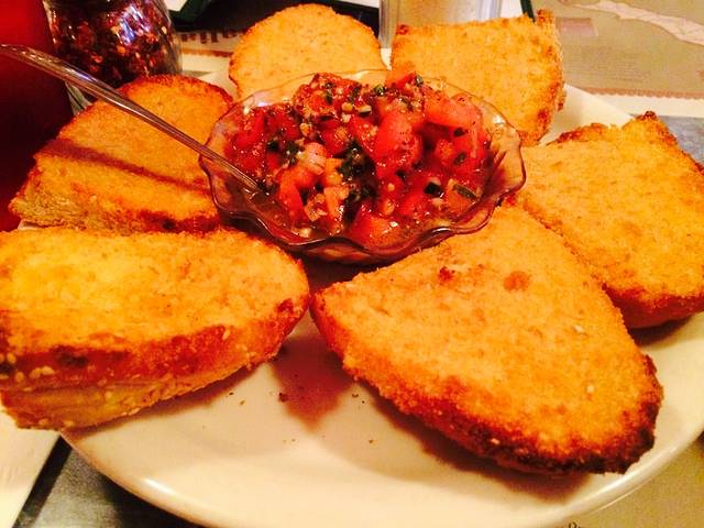 Casa Bianca Pizza Pie