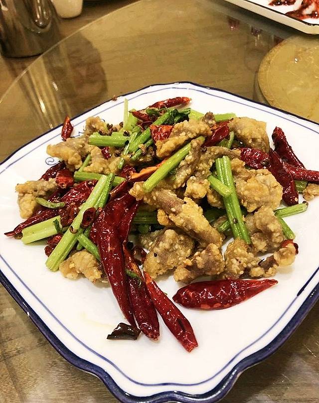 富华饺子城(齐鲁园店)