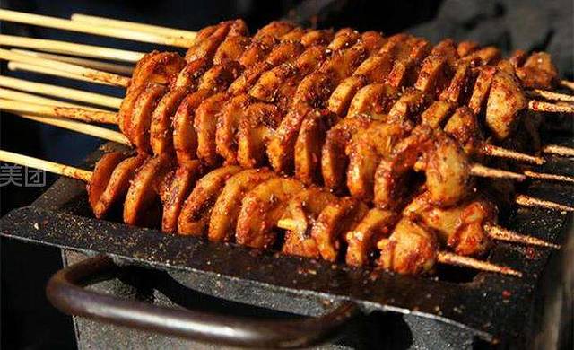 小魏哥秘制果仁烤面筋