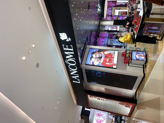 兰蔻(南昌T16购物中心店)