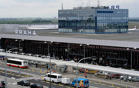 瓦茨拉夫哈维尔国际机场的图片