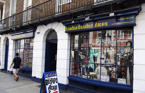披头士纪念品商店(Baker Street)的图片