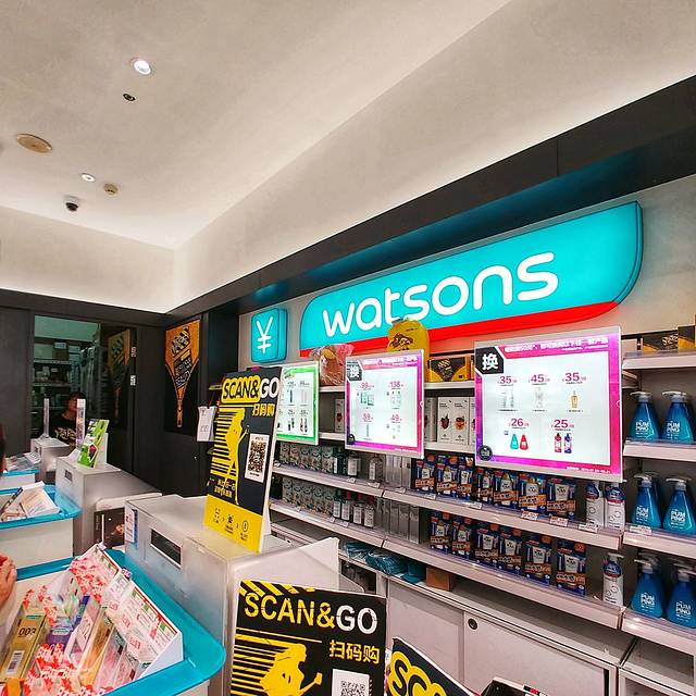 屈臣氏(摩尔新世纪店)