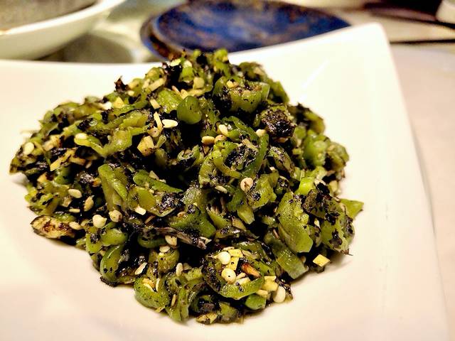 鸿源饭店(玉湖路店)