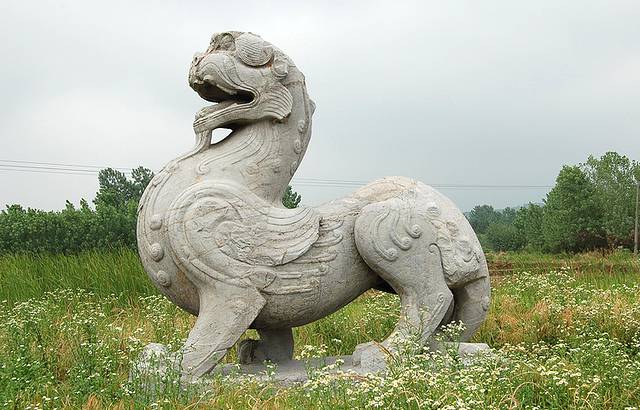 丹阳南朝陵墓石刻