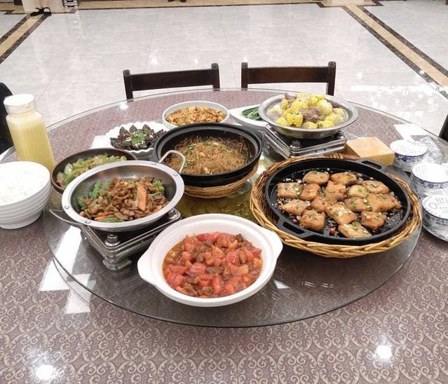 红嫂炖汤(观山二店)