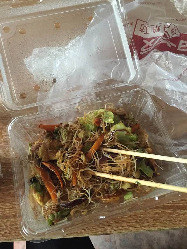 一鸣真鲜奶吧(天台小学店)