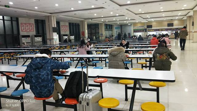 华中师范大学南湖校区学生食堂