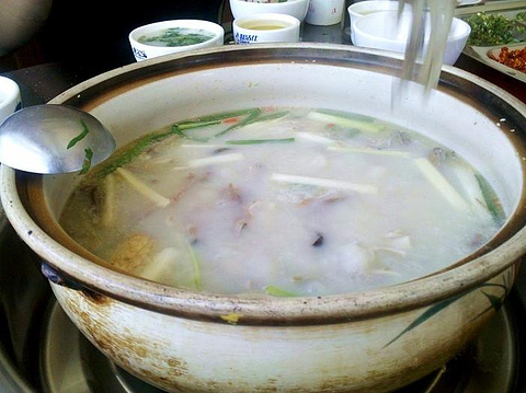 太阳岛青菜园子火锅