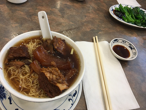 Max Noodle House旅游景点图片