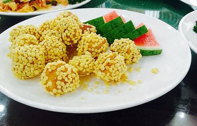 The Diplomatic Restaurant - "The New Diplo"