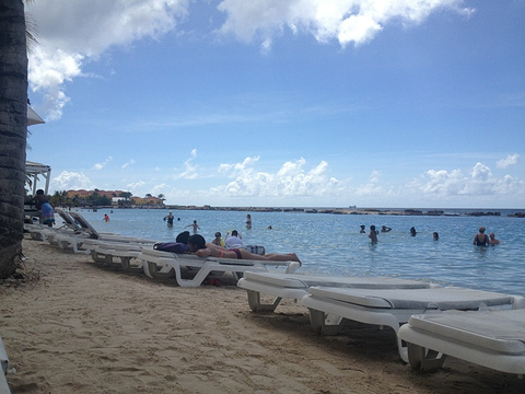 Mambo Beach