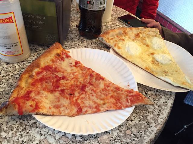 Joe's Pizza