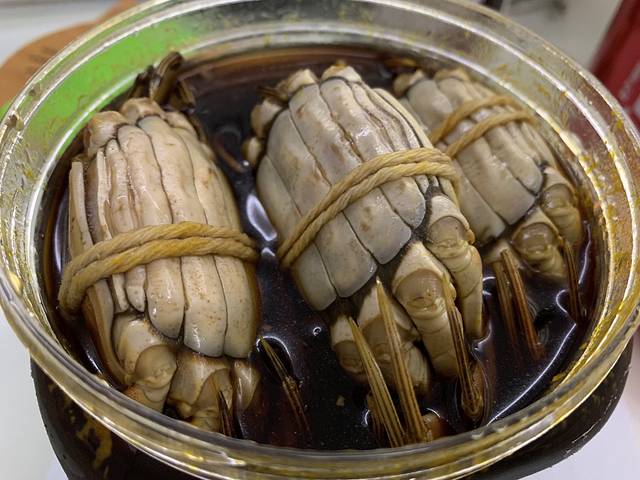 黄记大闸蟹专卖店