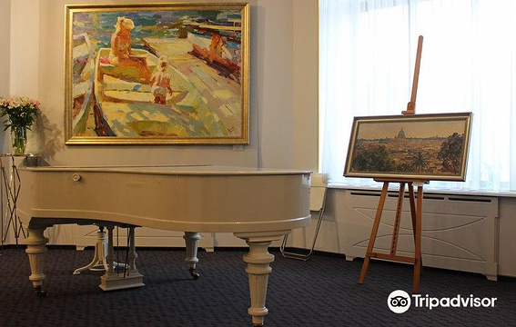 Saint Petersburg Artist Museum Exhibition Center旅游景点图片