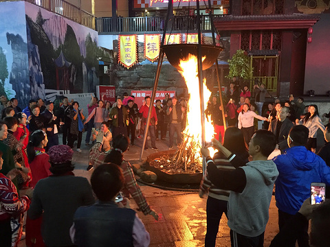 土家吊锅宴旅游景点图片