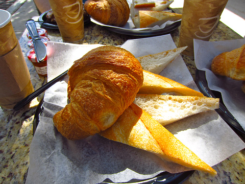 Croissant Gourmet旅游景点图片