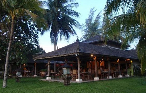 Nam Restaurant旅游景点图片