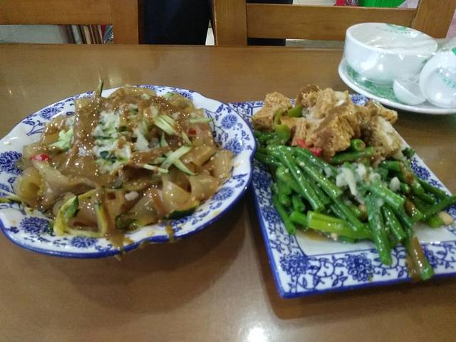 杨记灌汤包(商城路店)