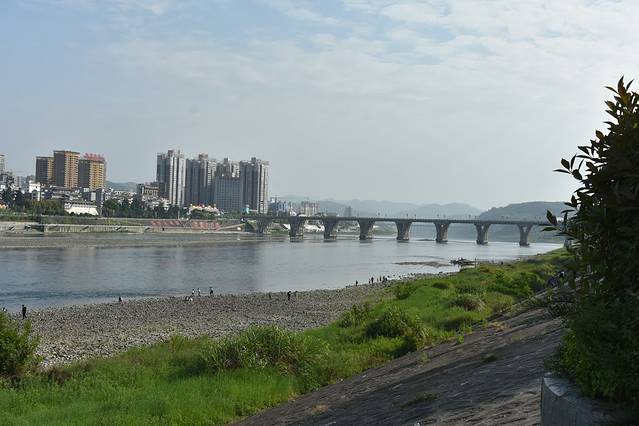 亲水广场