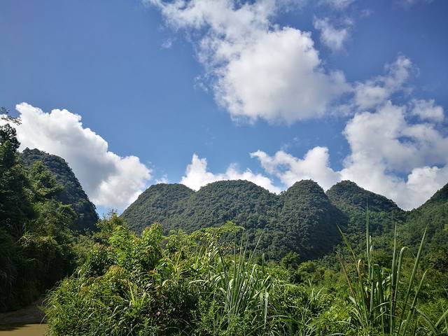 龟背山观光车候车点