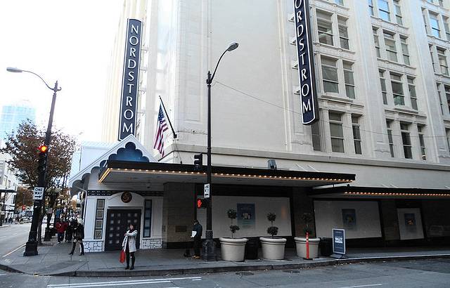 诺德斯特龙百货（市中心店）