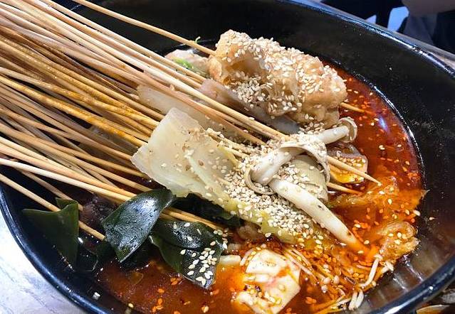 笑大叔串串bar(总店)