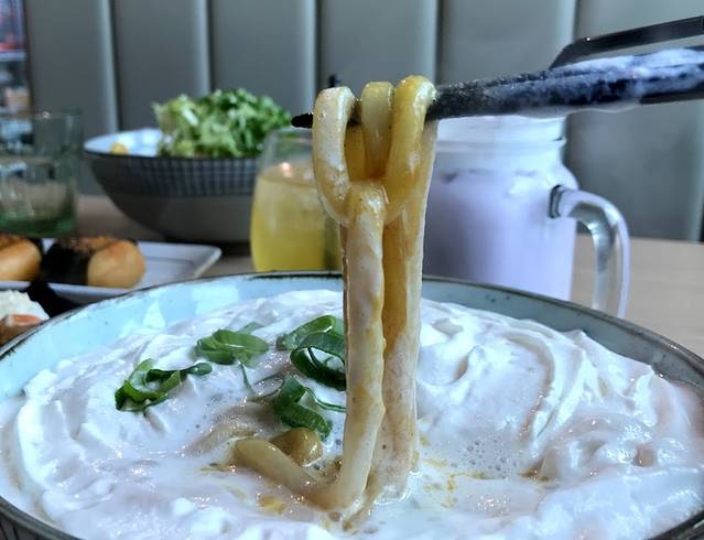 吉列牛忌廉乌冬专门店