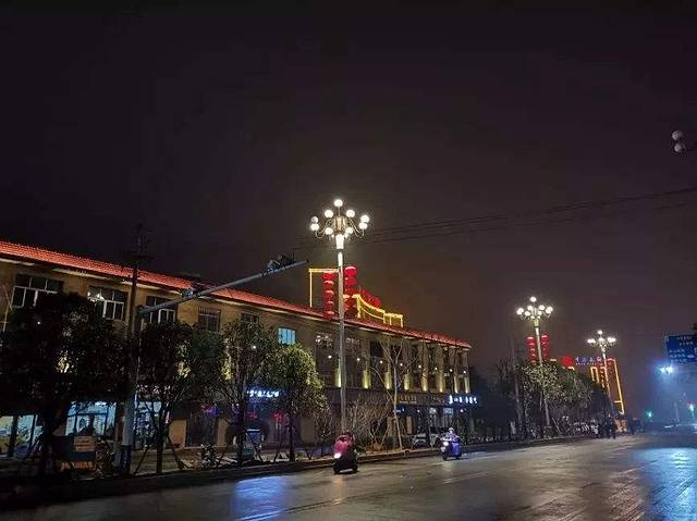 庐山南路美食街