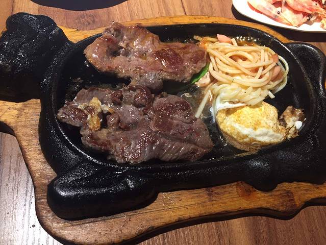 快乐爱斯米牛排自助(开发区亿合城店)