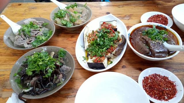 芳芳跷脚牛肉·非物质文化遗产(总店)