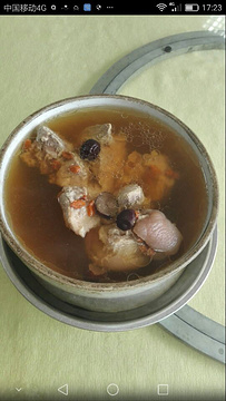 粮仓猪踭汤餐馆的图片
