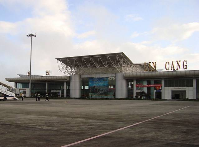 临沧博尚机场