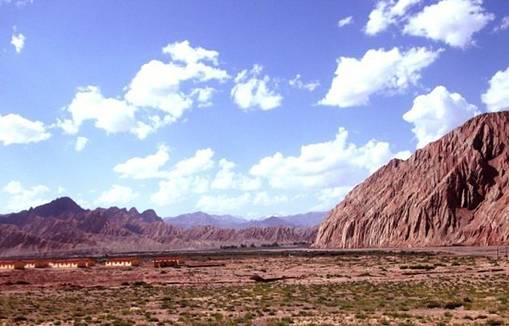 天山昆仑山交汇