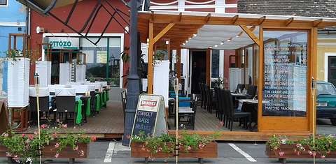 Maestro Lounge Bistro