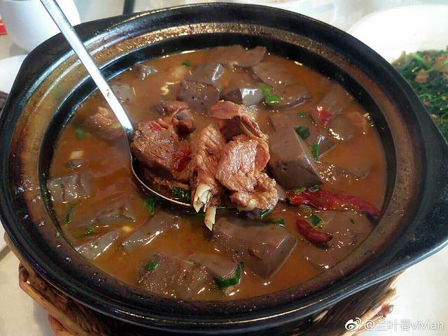 金典银峰老鹅馆(马鞍山路店)