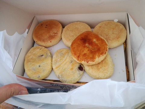 众丁龙凤·现烤面包·蛋糕·喜饼(北滘店)的图片