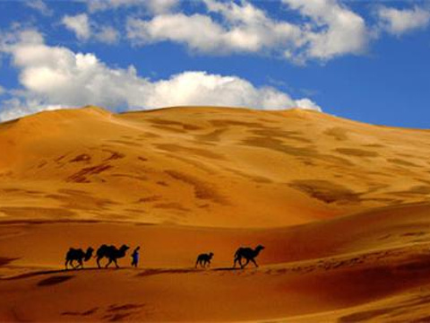 鄂尔多斯库布齐神光响沙旅游区