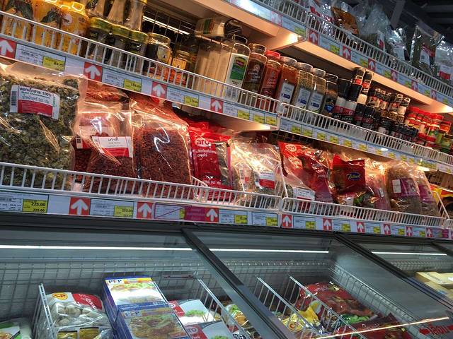 Shopping Sale Karon Plaza