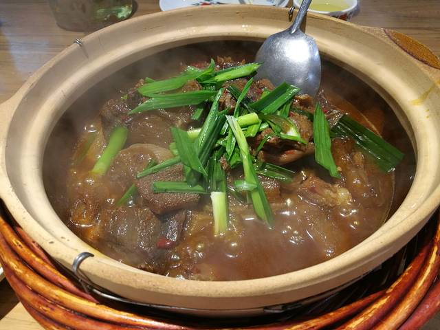 村长家的疙瘩汤(淄博路店)