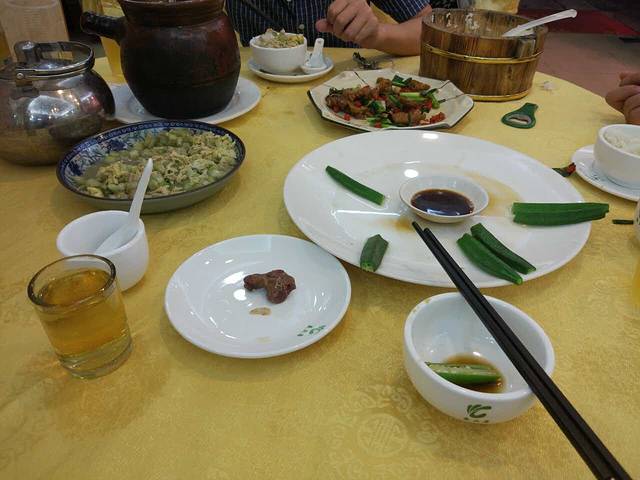 岳阳楼酒楼(石岩店)