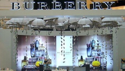 Burberry（银座三越店）