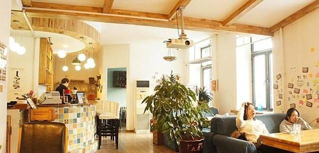 AkekeCafe阿可可咖啡馆